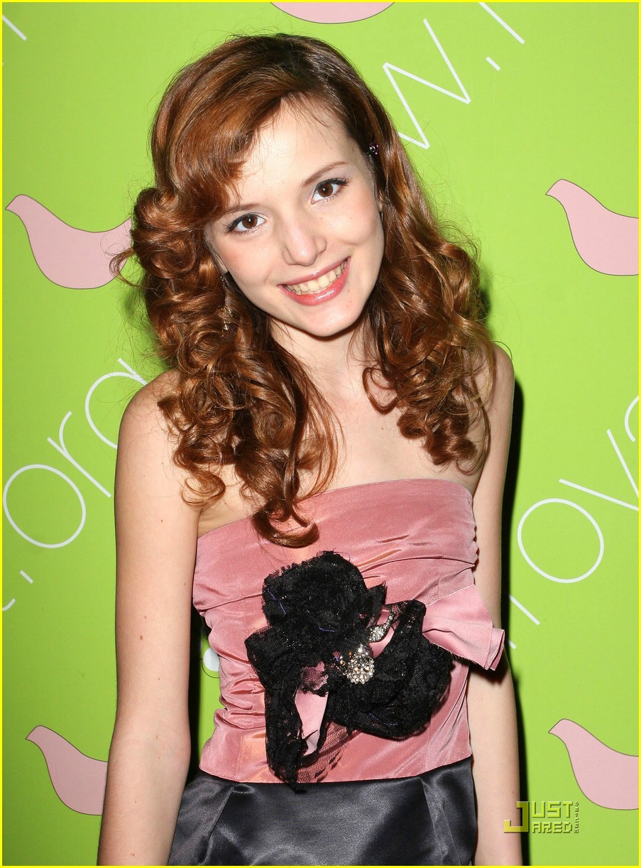 Bella Thorne Throws Birthday Bash for Big Sister Kaili