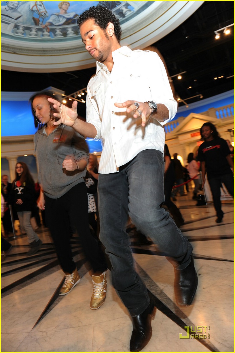 Corbin Bleu: Kids Night on Broadway!