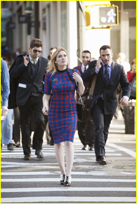 Hilary Duff is a Beauty with a Briefcase