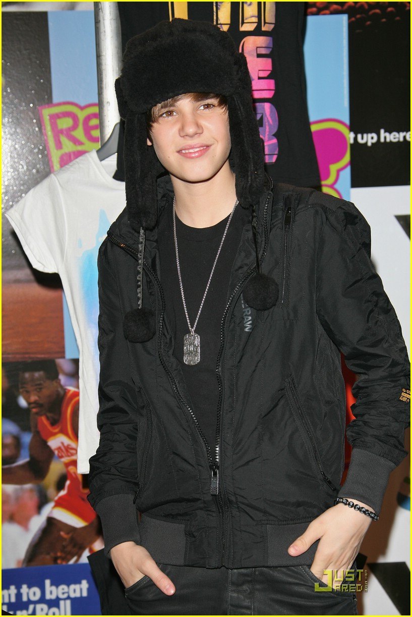 Justin Bieber To Appear on SNL