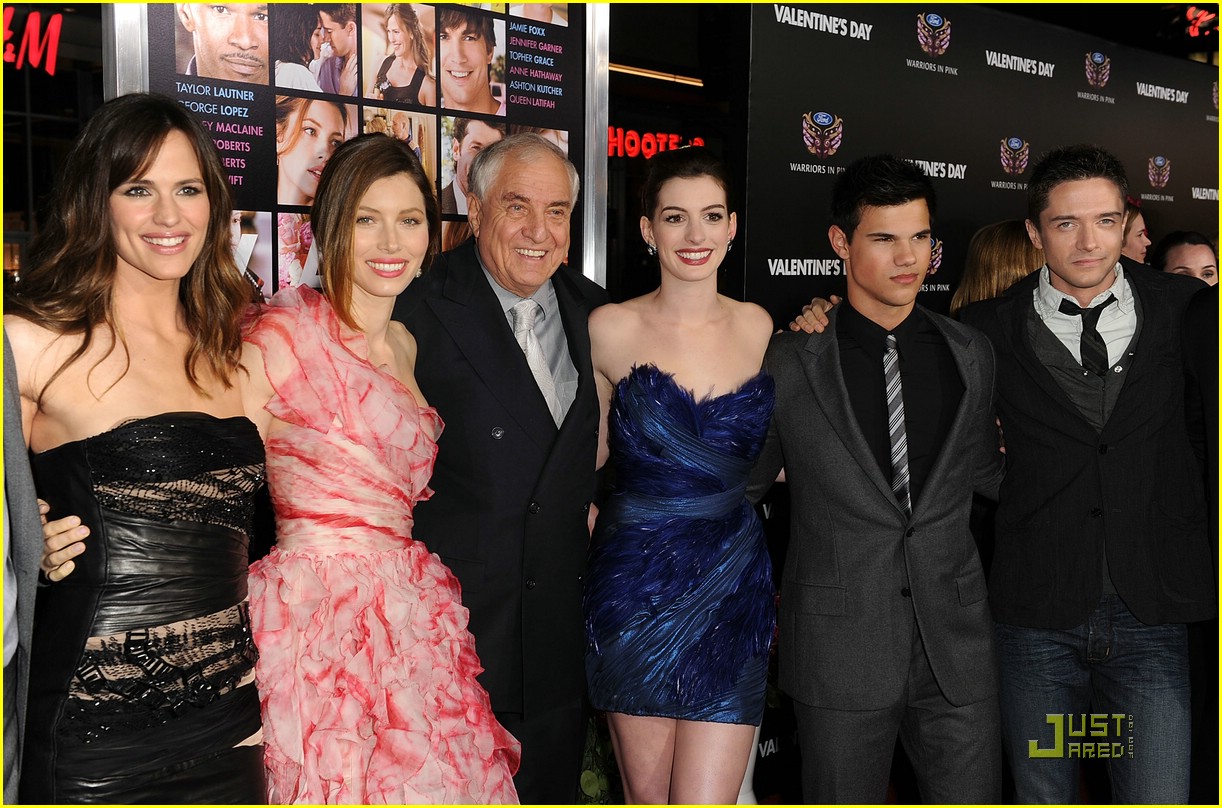 Taylor Lautner Premieres Valentine's Day