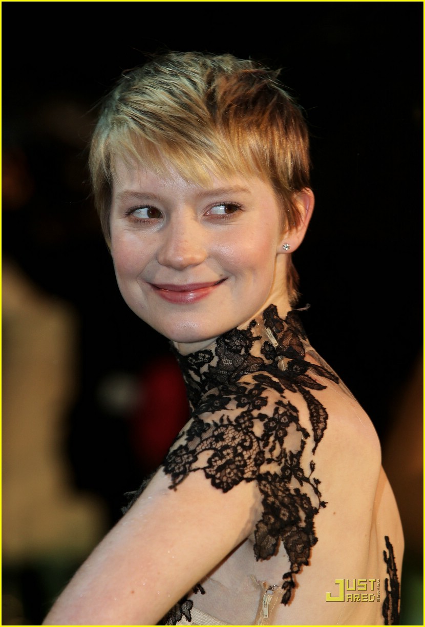 Mia Wasikowska is Very Valentino