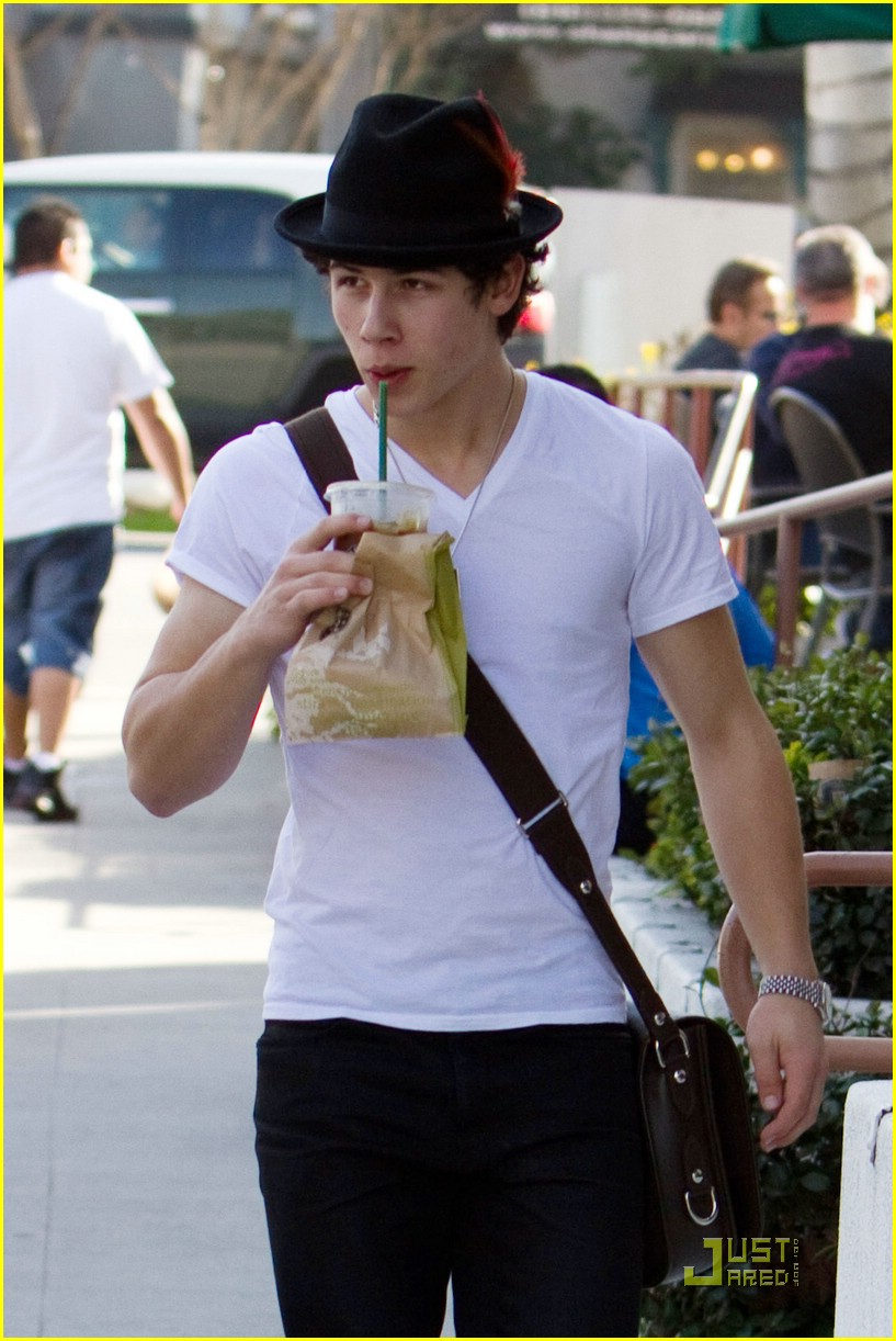 Nick Jonas is Fedora Fresh