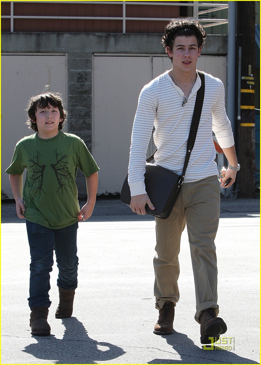 Nick & Frankie Jonas: Paty's Pair