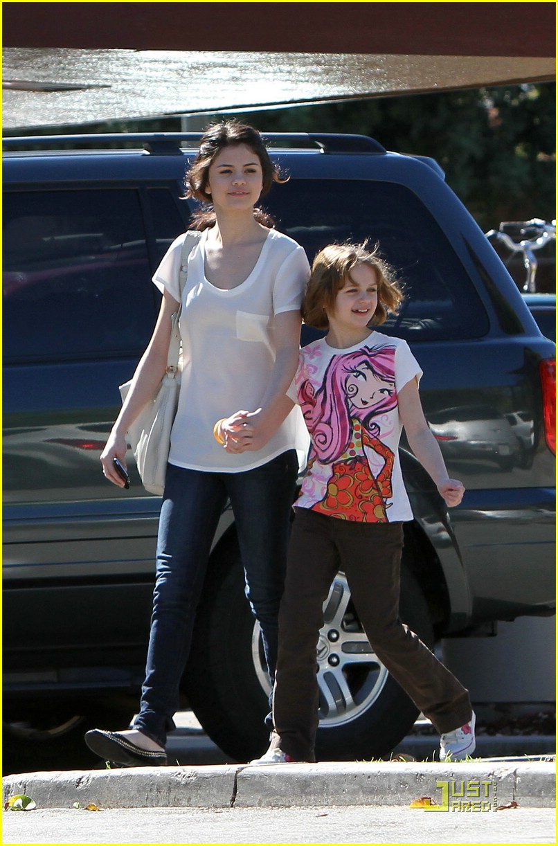Selena Gomez & Joey King: Grand Slam Sweeties