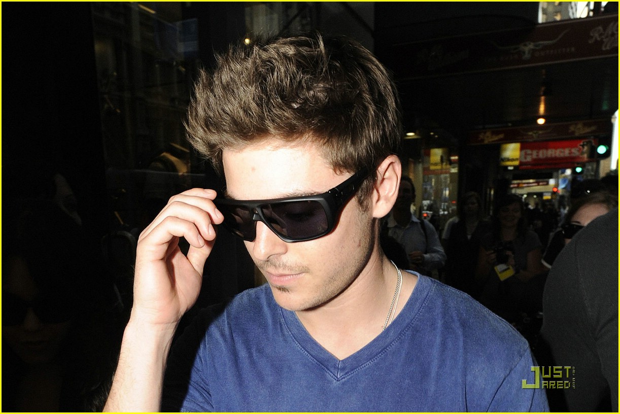 Zac Efron Learns To Surf