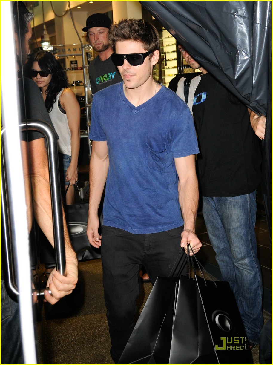 Zac Efron & Vanessa Hudgens: G'Day Sydney!