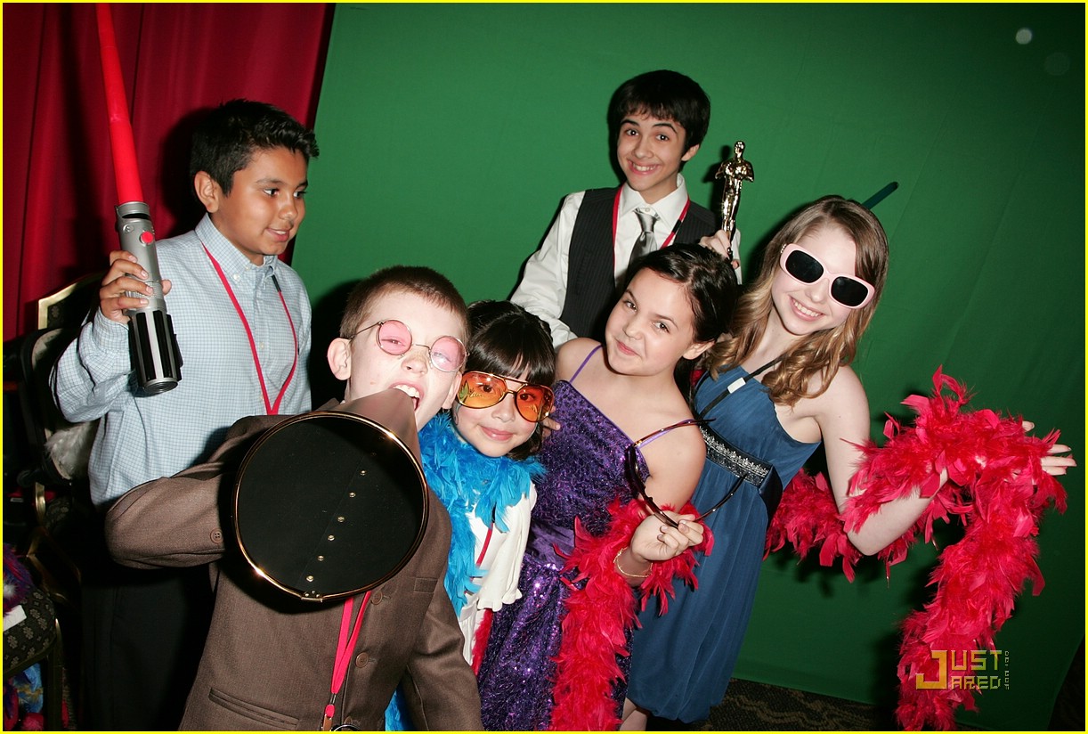Bailee Madison is Starlight's Sweetheart