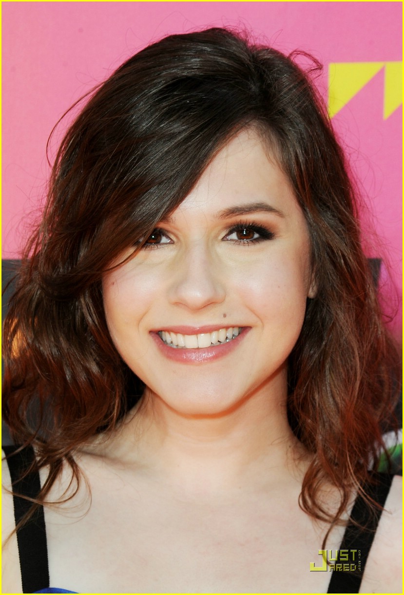 Big Time Rush Sound Off on Erin Sanders' Infectious Laugh