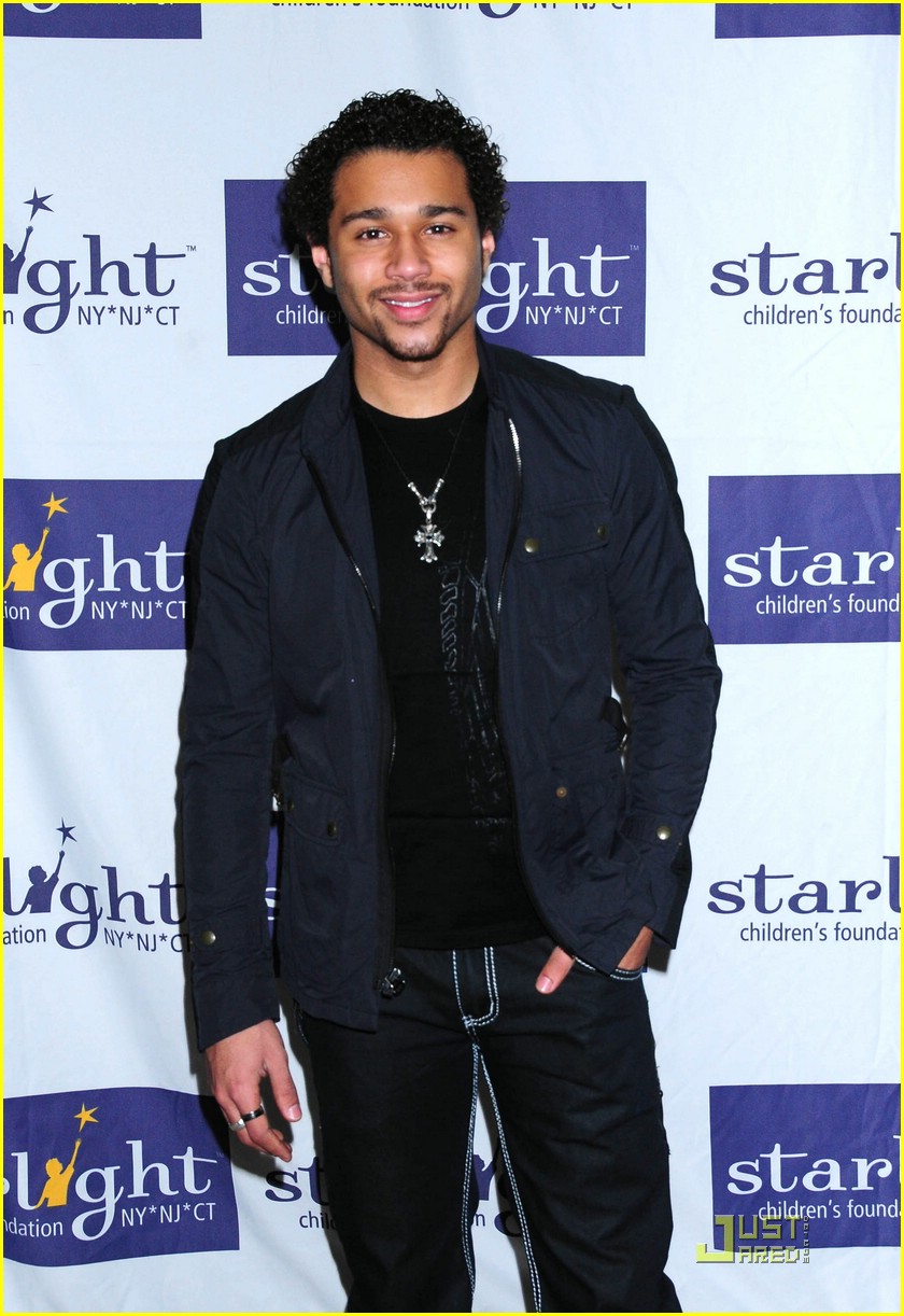 Corbin Bleu Has a Starry Night with Starlight
