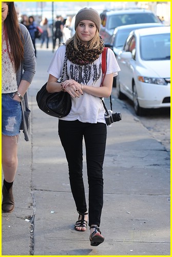 Emma Roberts is Canon Cute