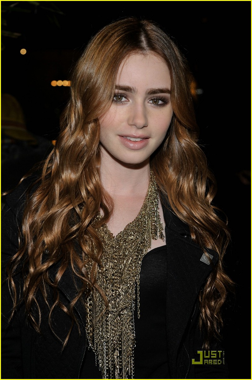 Emma Roberts & Lily Collins are Chanel Sweeties