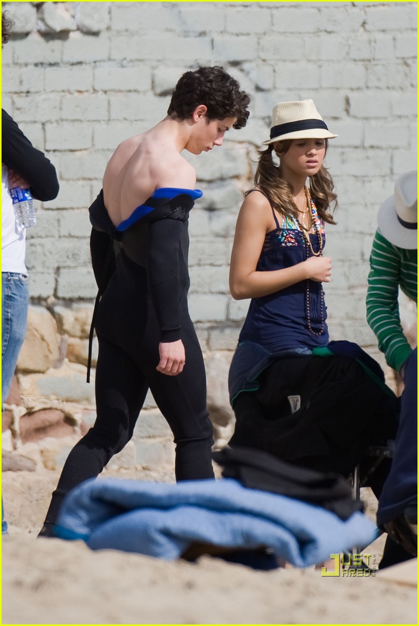 Nick Jonas Washes Up in Malibu