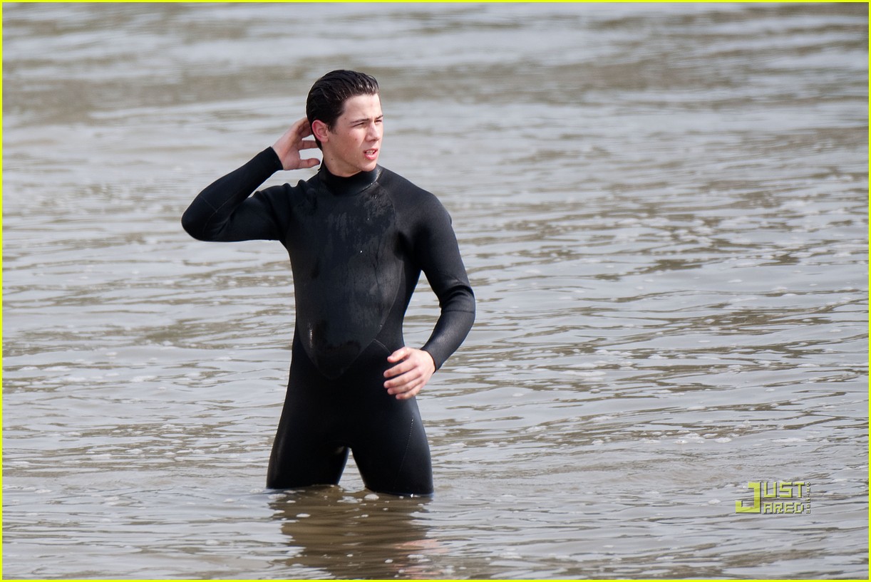 Nick Jonas Washes Up in Malibu