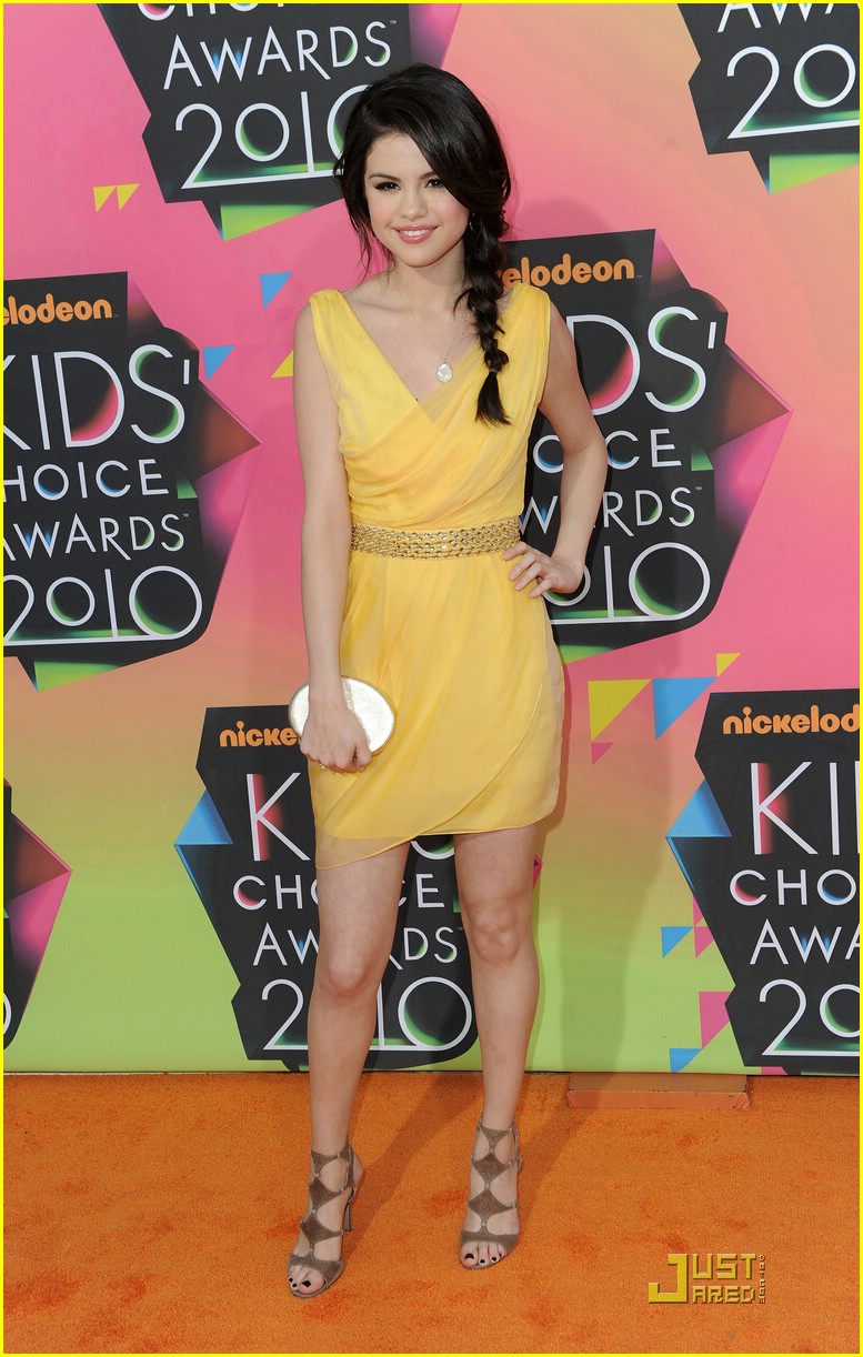 Selena Gomez is Monte Carlo Cute