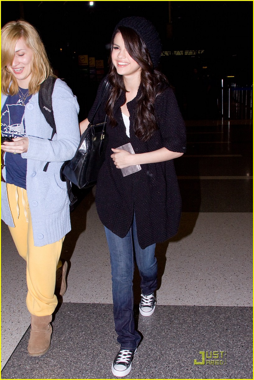 Selena Gomez is Monte Carlo Cute