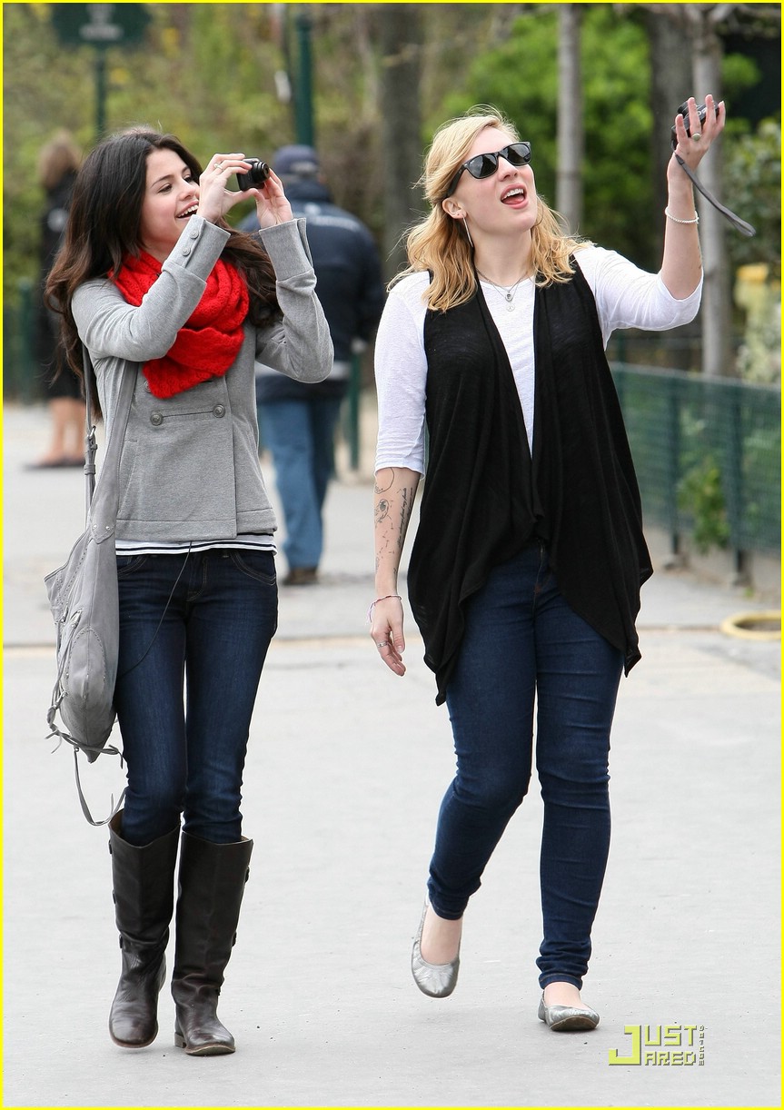 Selena Gomez is Paris Precious