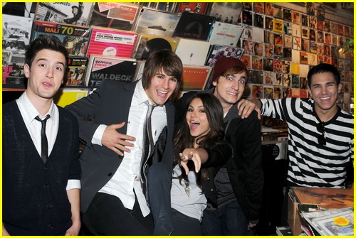 Victoria Justice: Big Time Rebel Rebel Rush