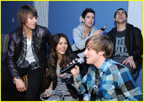 Victoria Justice: Big Time Rebel Rebel Rush