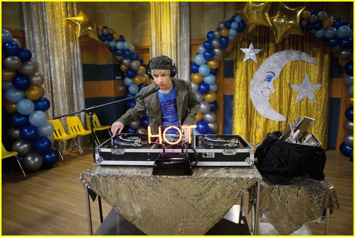 Bridgit Mendler & Shane Harper Dance The Night Away