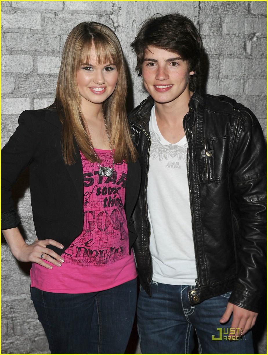 Debby Ryan & Gregg Sulkin are a Star Couple