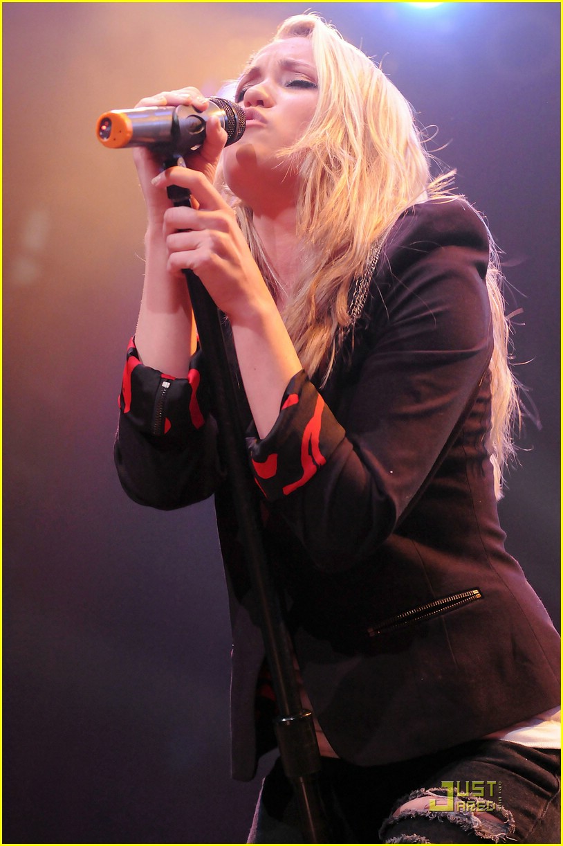 Emily Osment: House of Blues Harmonious