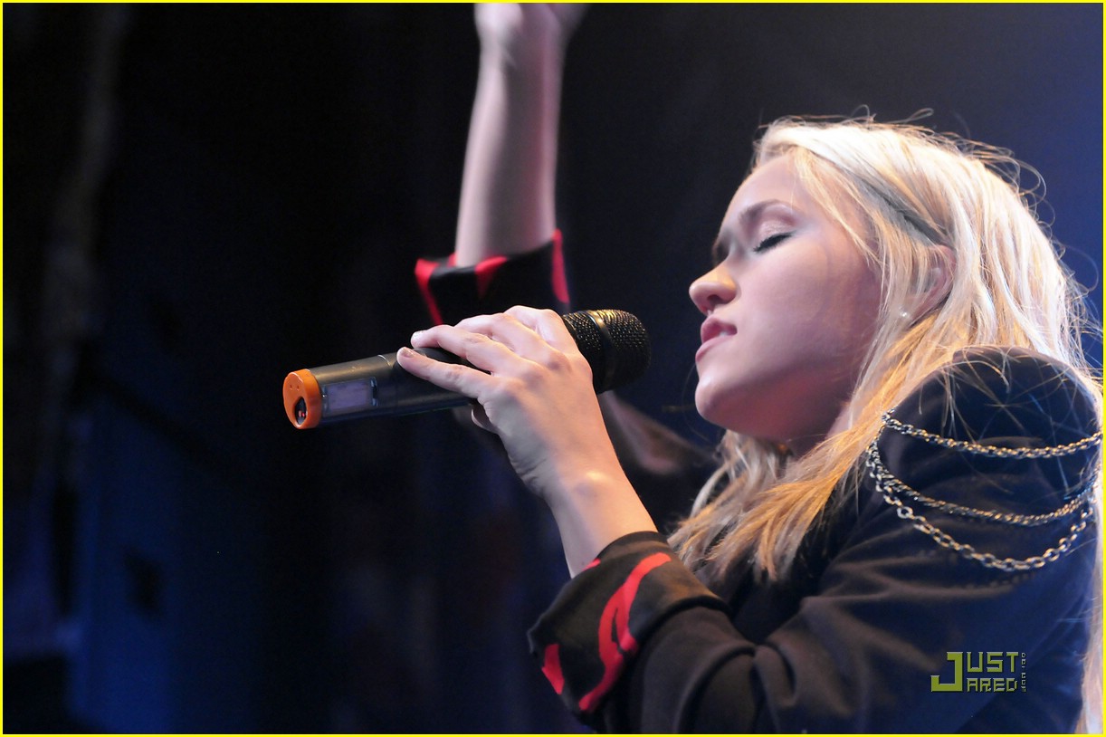 Emily Osment: House of Blues Harmonious