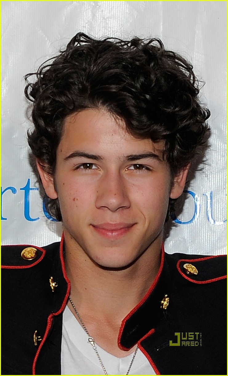 Jonas Brothers: TJ Martell Foundation Family Day!