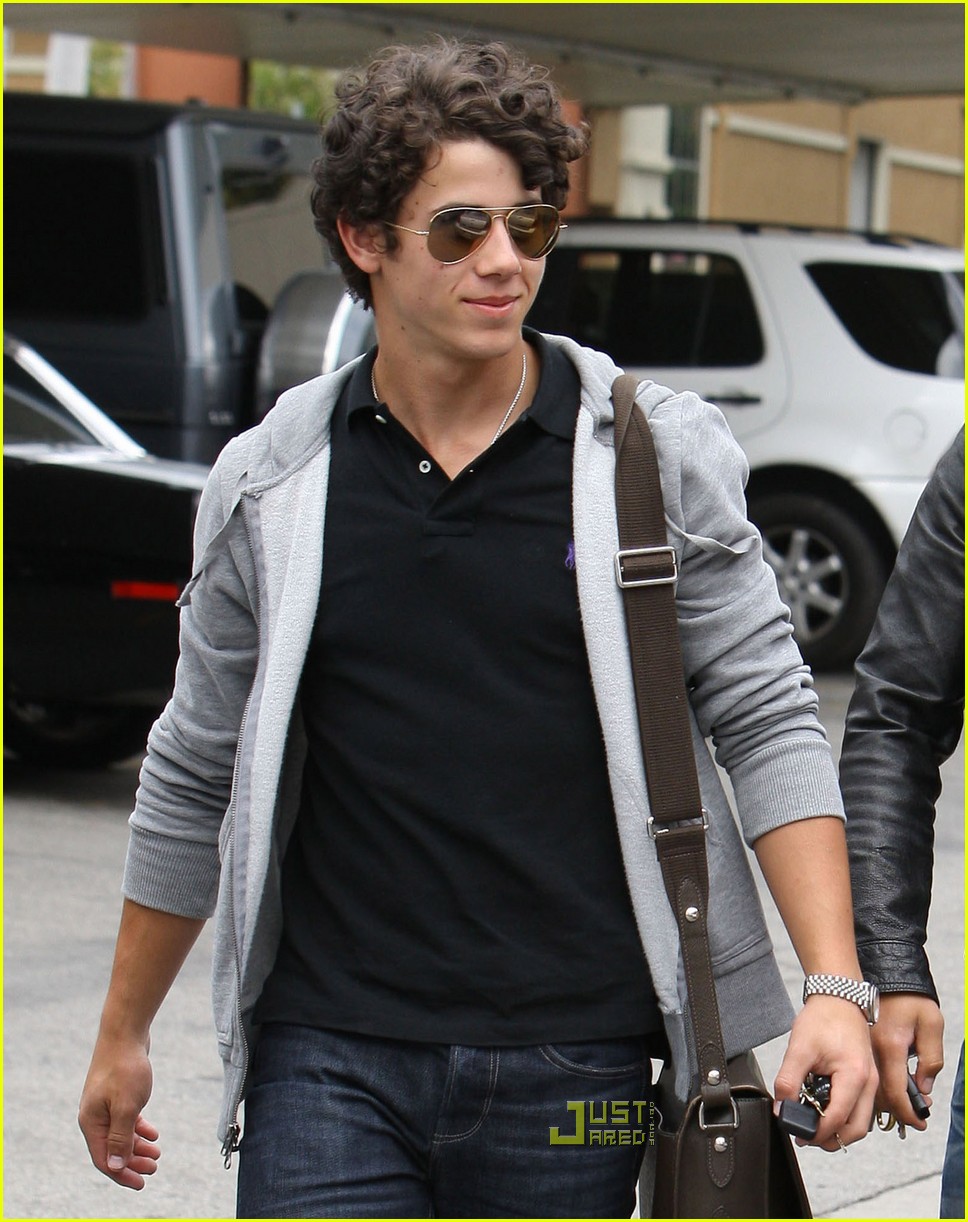 Joe & Nick Jonas: Paty's Pair