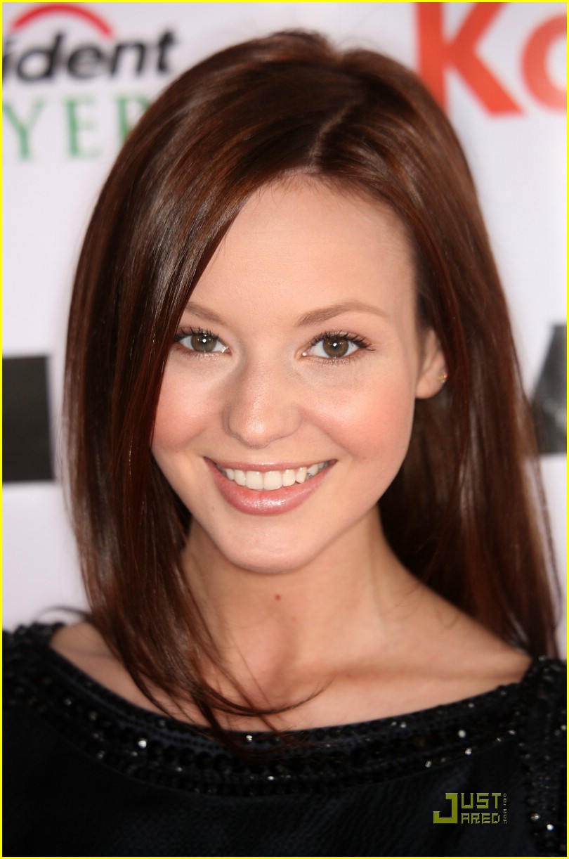 Samantha Droke is Streamy Smiley