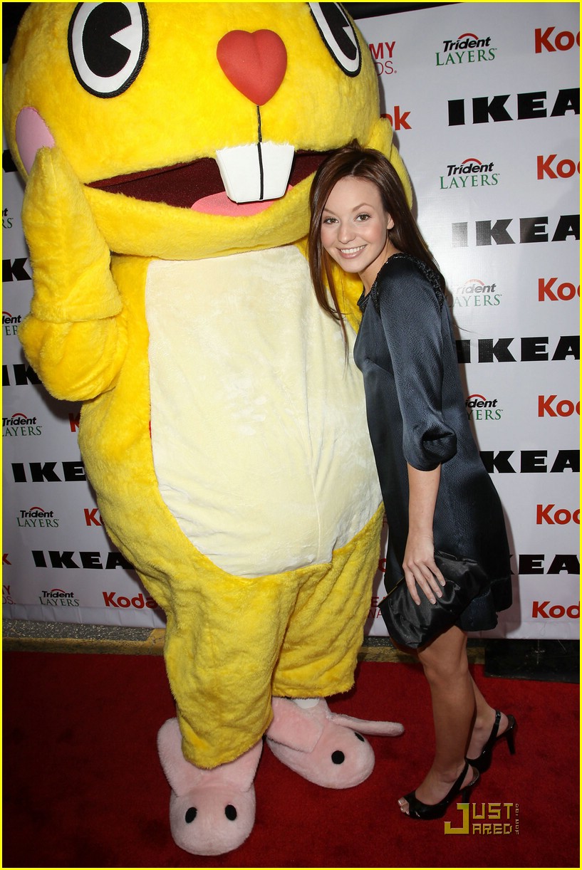 Samantha Droke is Streamy Smiley