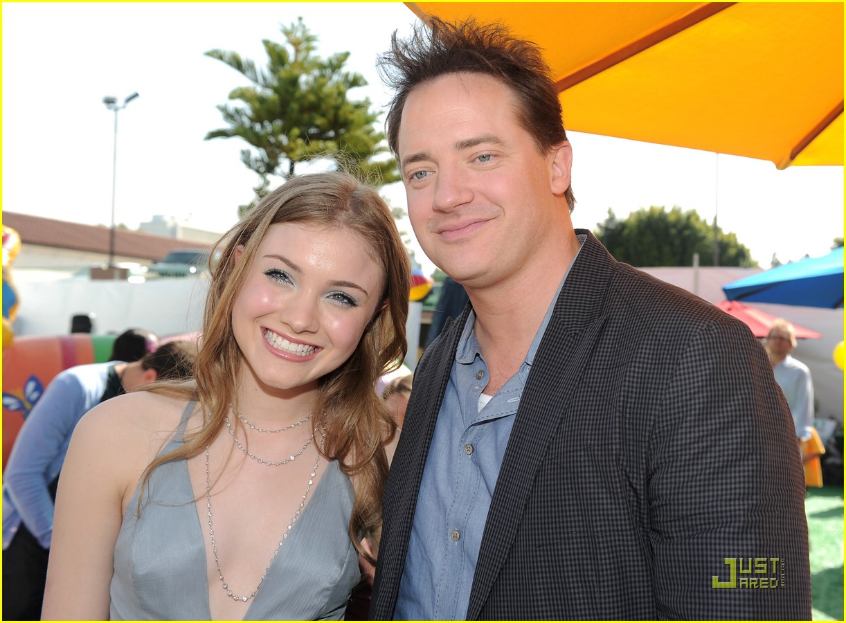 Skyler Samuels Premieres Furry Vengence