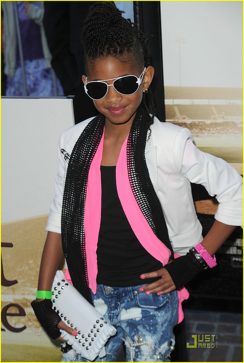 Jaden & Willow Smith Check Out The Perfect Game