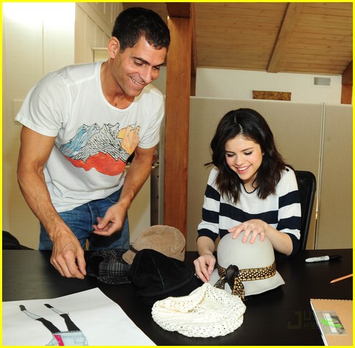 Selena Gomez: So Many Interviews, So Tired!