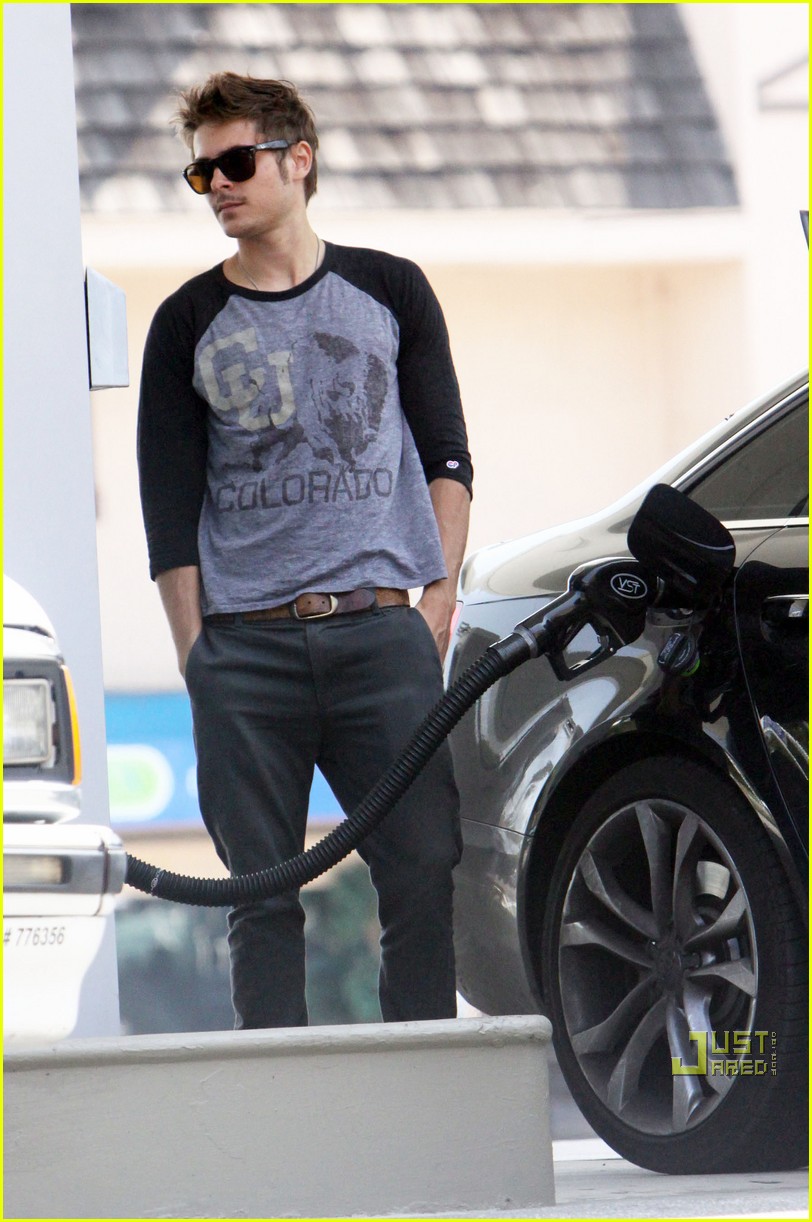 Zac Efron: Mustache Man