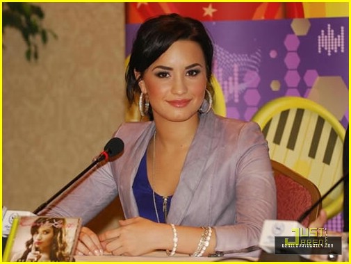 Demi Lovato Creates Rio Riot