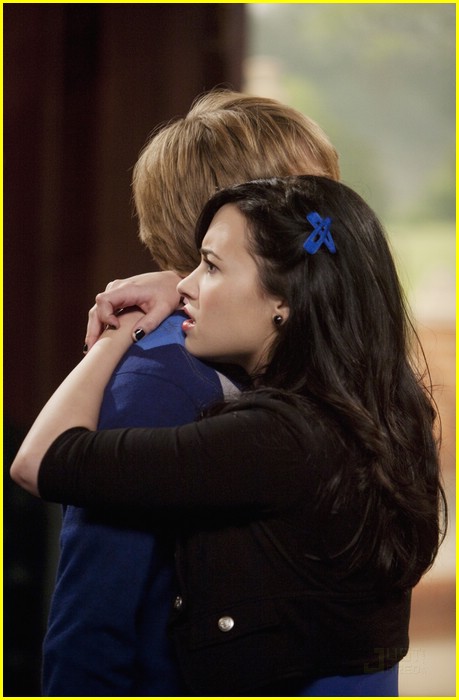 Demi Lovato & Sterling Knight: Date Night!