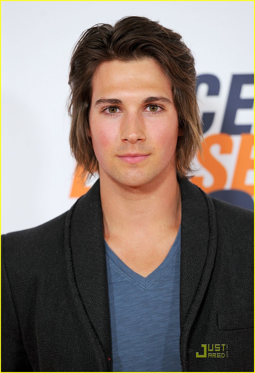 Drake Bell & James Maslow Race to Erase MS
