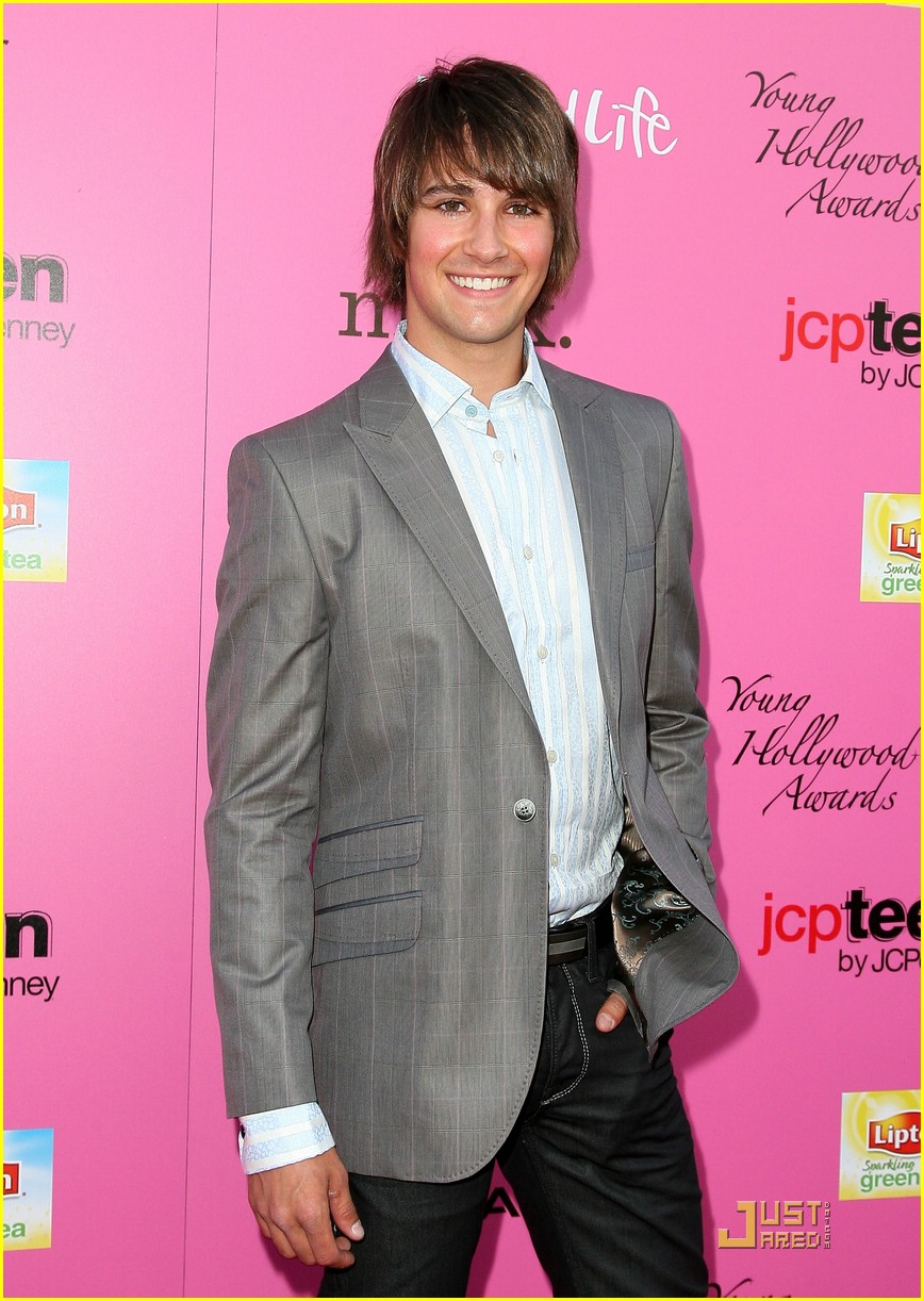 Kendall Schmidt: Here's What Really Happened at the Baseball Game