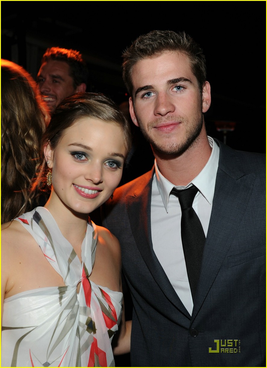 Liam Hemsworth: Young Hollywood Breakthrough of the Year!