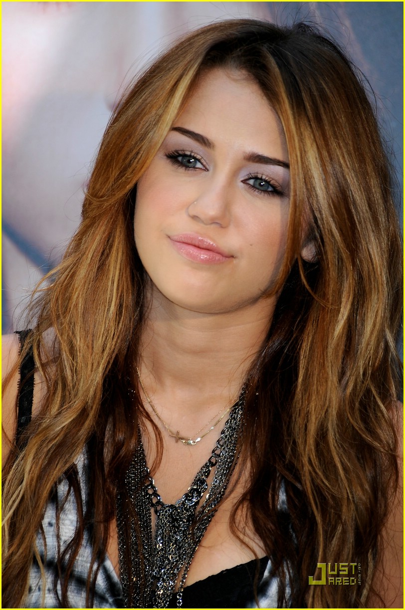 Miley Cyrus is Madrid Marvelous