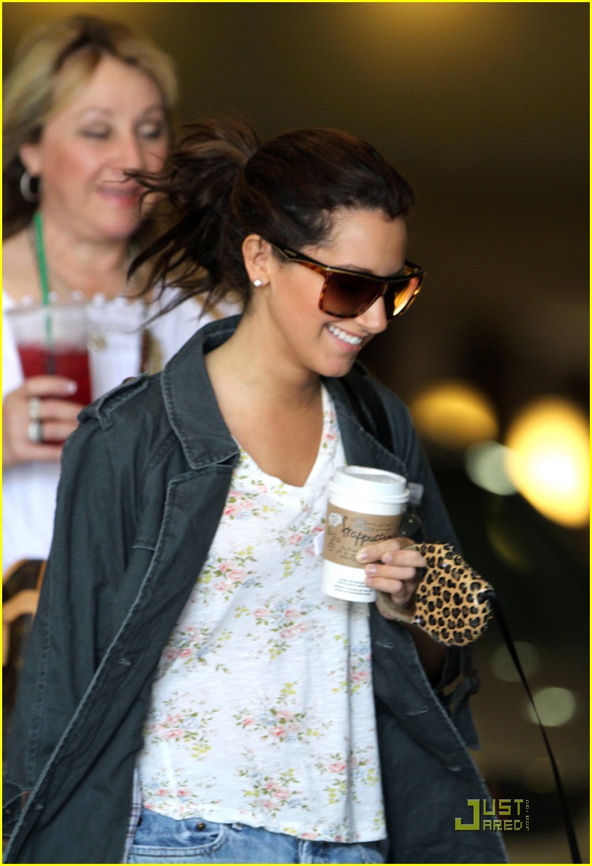 Ashley Tisdale: Toronto Terrific