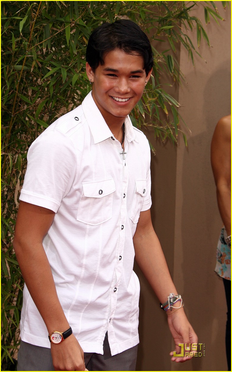 Booboo Stewart: Twilight Convention This Weekend!