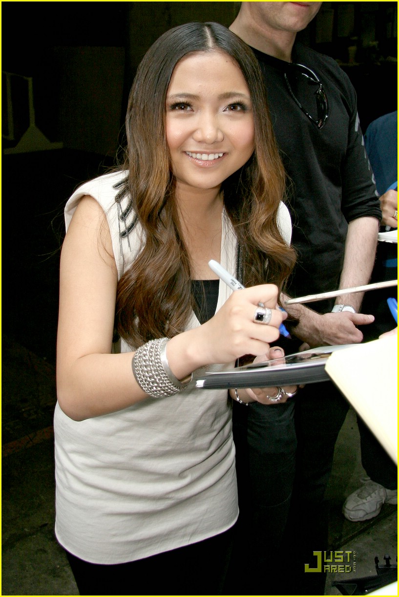 Charice: 'In This Song' on Regis & Kelly!