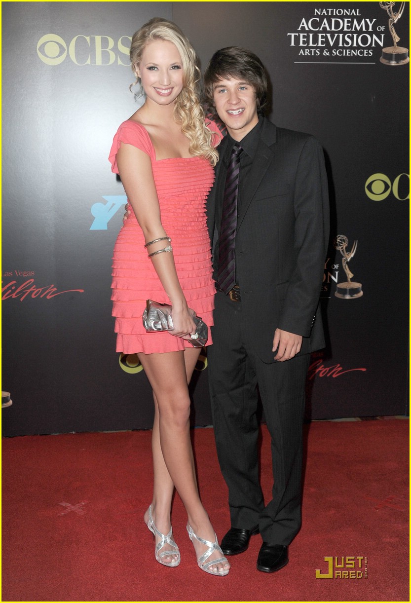 Gregg Sulkin & Britt Robertson: Emmy Date Night!