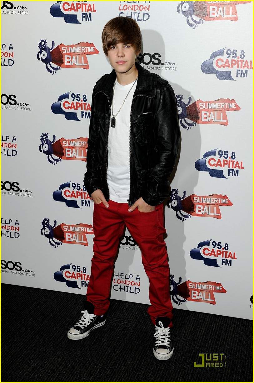 Justin Bieber Performs at Summertime Ball