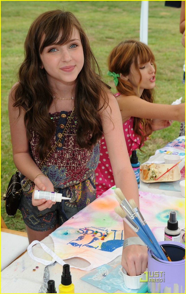 Bella Thorne & Ryan Newman: Pediatric AIDS Awareness!