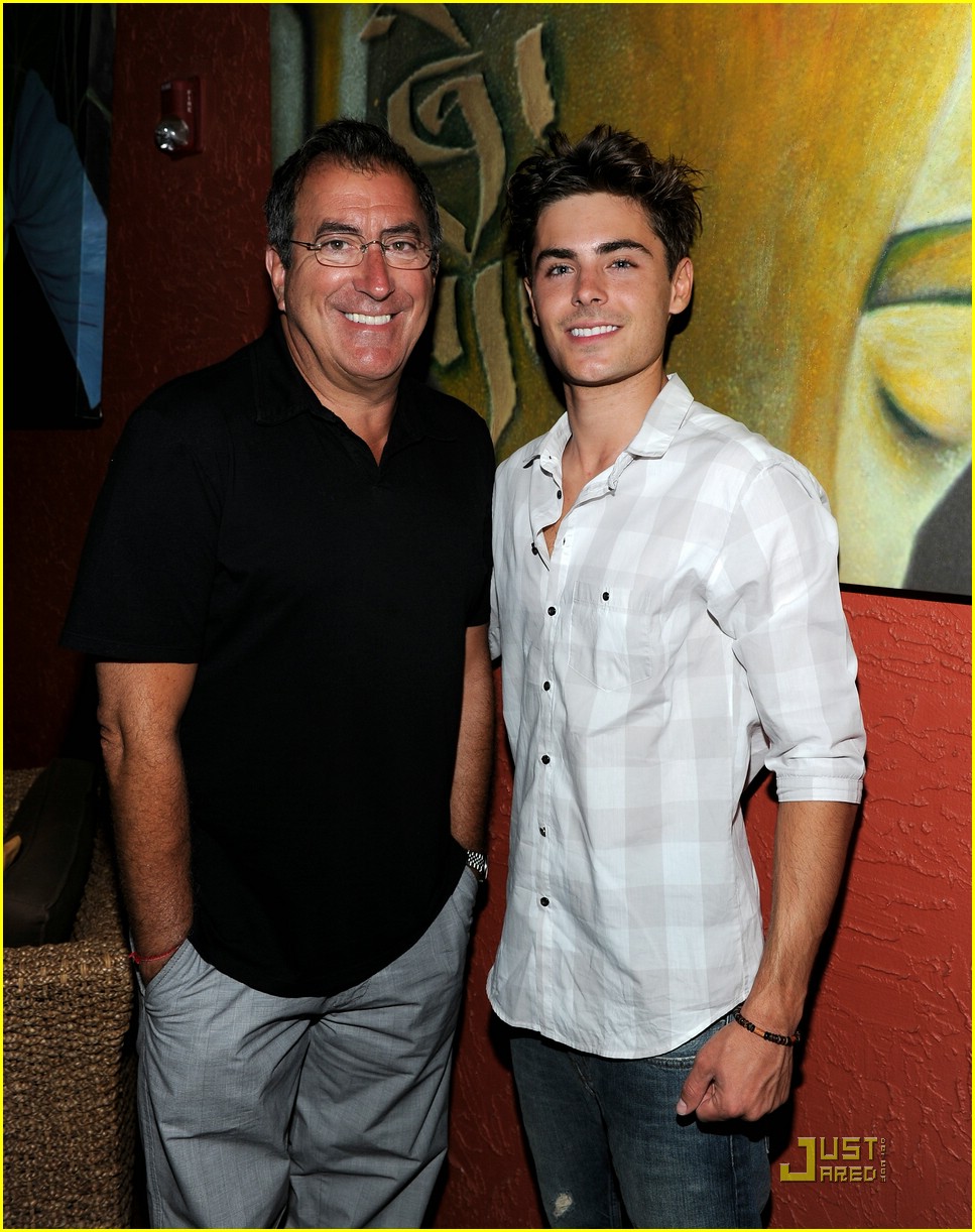 Zac Efron & Kenny Ortega: Men of Maui