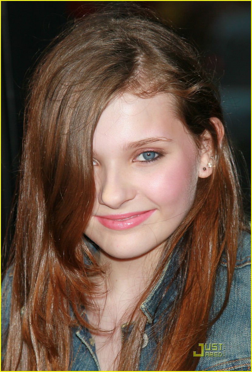 Abigail Breslin: Rango Trailer Is Out!