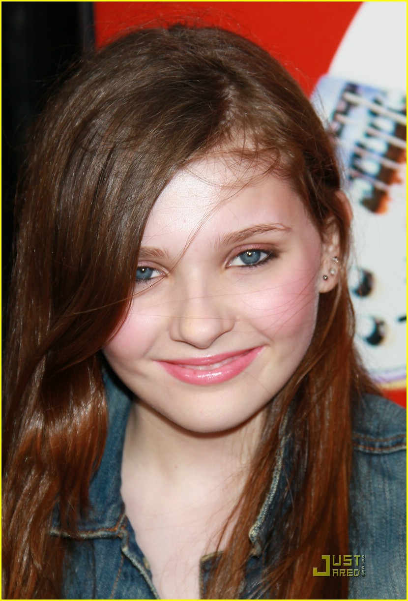 Abigail Breslin: Rango Trailer Is Out!